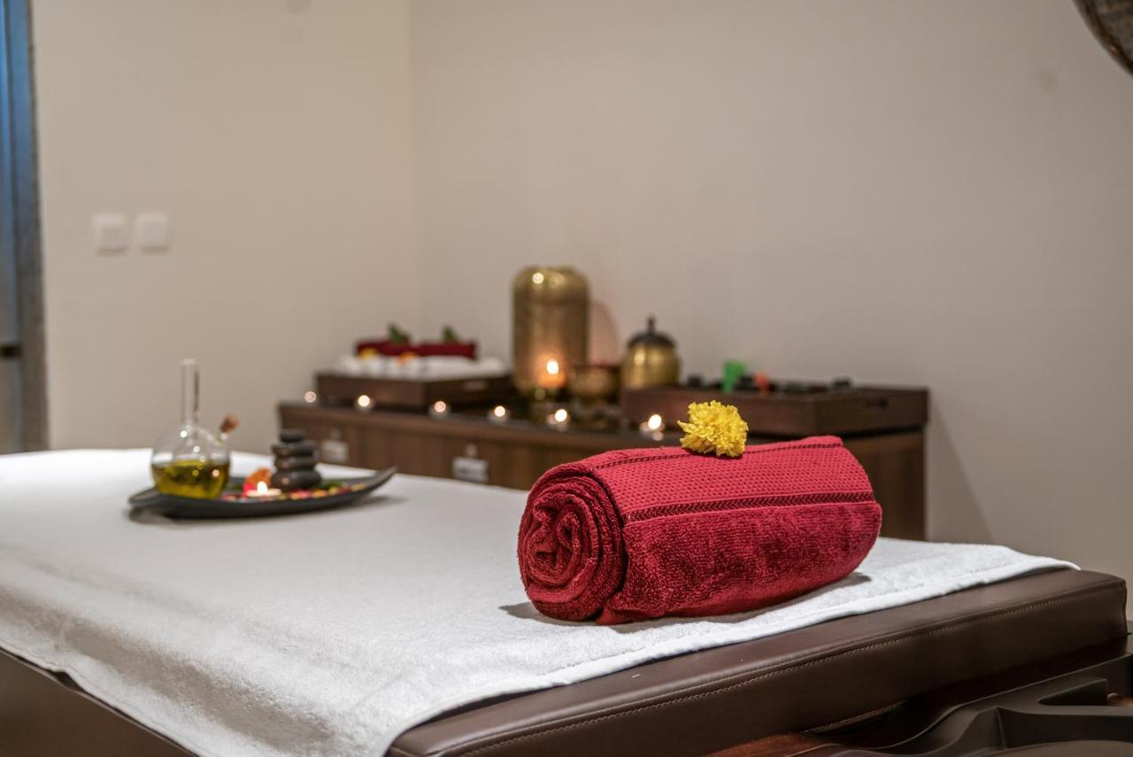 Hawthorn Suites By Wyndham Dwarka Ngoại thất bức ảnh