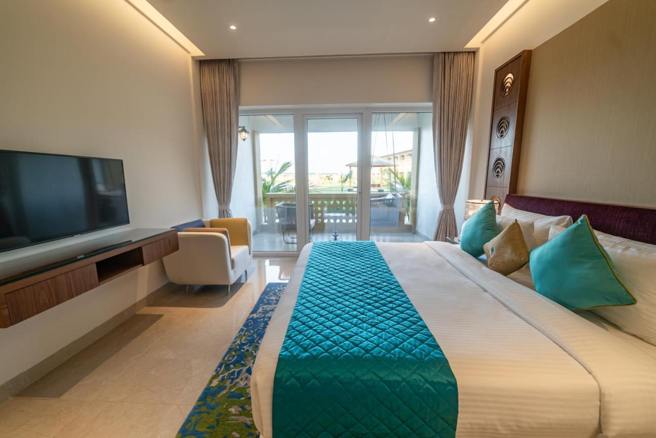 Hawthorn Suites By Wyndham Dwarka Ngoại thất bức ảnh