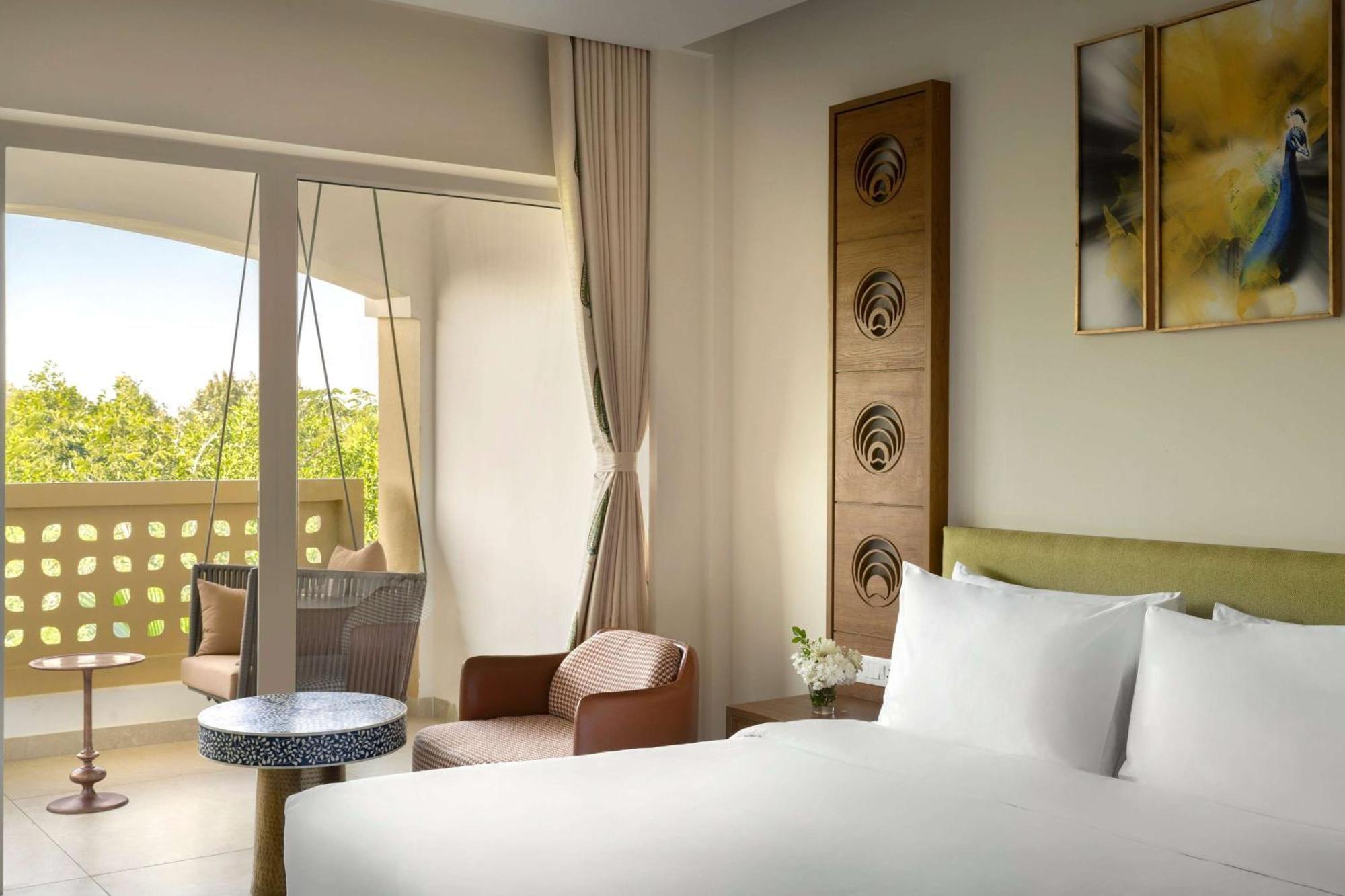 Hawthorn Suites By Wyndham Dwarka Ngoại thất bức ảnh